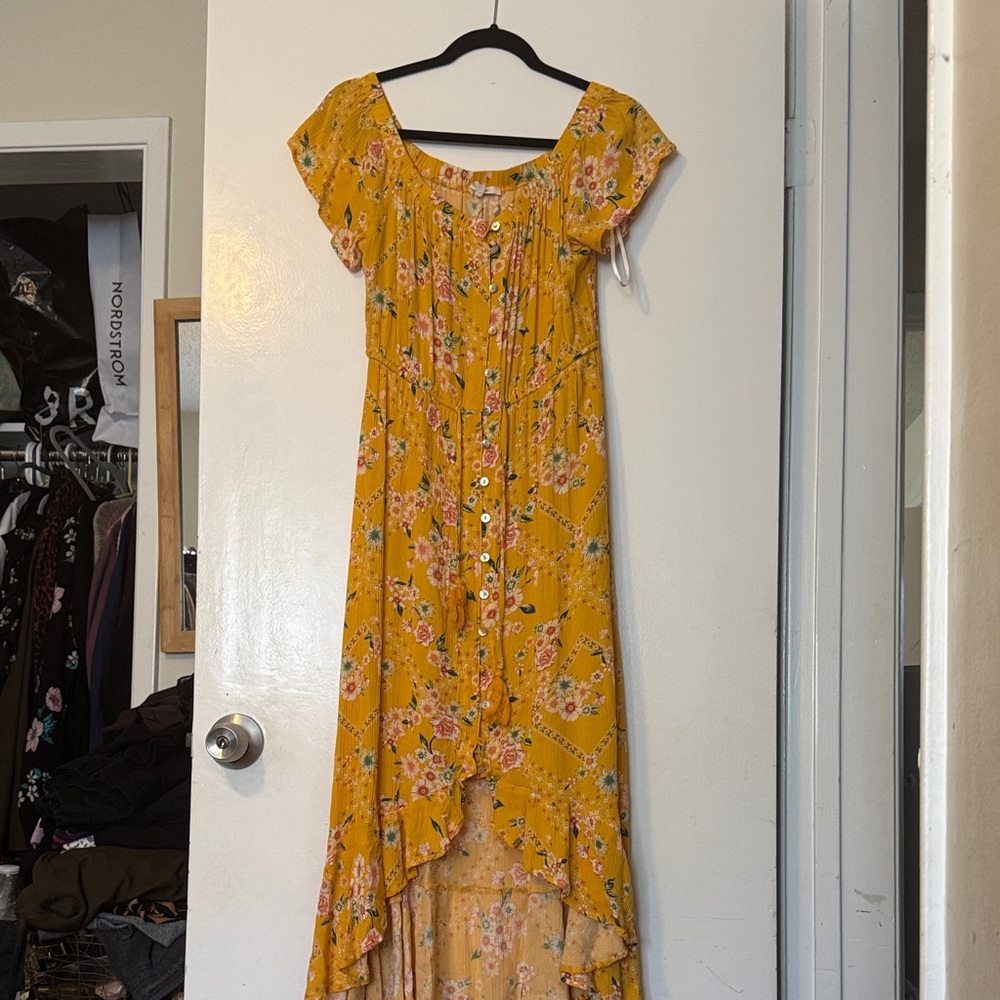 Sunny Floral Maxi Dress